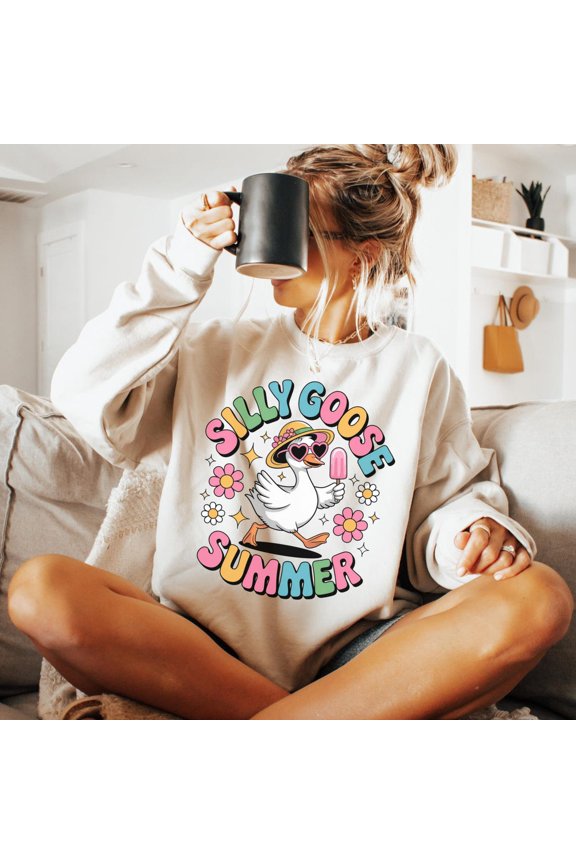Goose Summer, Summer, Summer Vibe, Boho Floral Coquette Duck, Girly Animal Shirt, Preppy Trendy, Summer Trip788 Sweatshirt All Size S-5XL