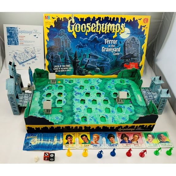 Goosebumps: Terror in the Graveyard Game - 1995 - Parker Brothers