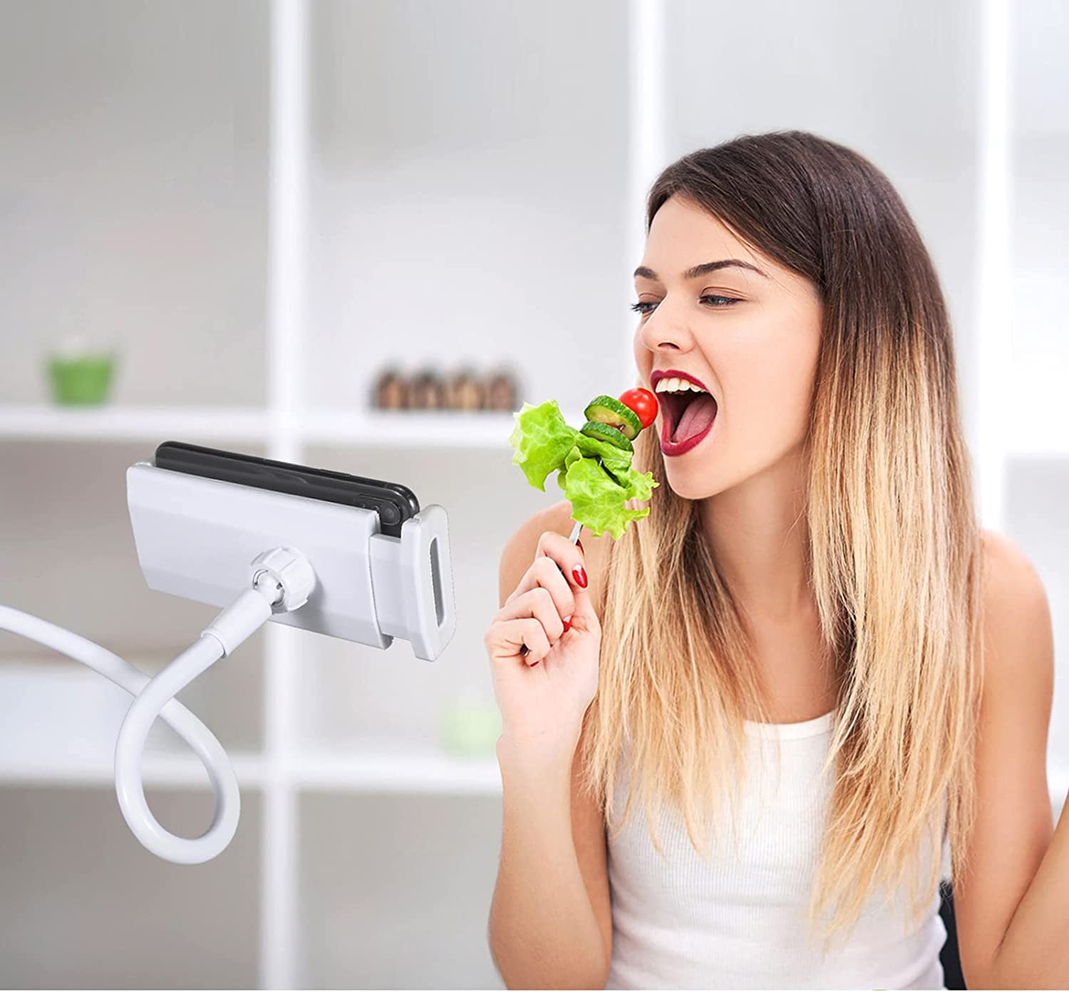 Gooseneck Phone Holder Stand for Bed Lazy Bracket Desk Clamp Mount