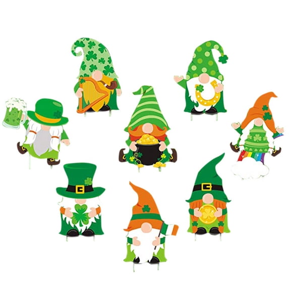 Goowood St. Patrick's Day Decorations Outdoor Yard Signs with Stakes for Garden Lawn Irish Party Shamrock Ornaments in Plastic set of 1