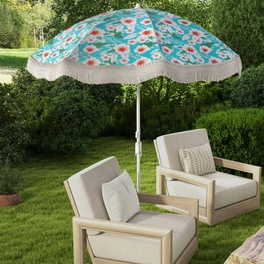 Goplus 6.5 FT Outdoor Fringe Patio Umbrella with Carrying Bag Push Button Tilt for Garden Green