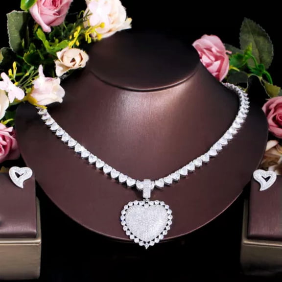 Gorgeous Cubic Zirconia CZ Round Chain Heart Pendent Wedding Necklace Earrings