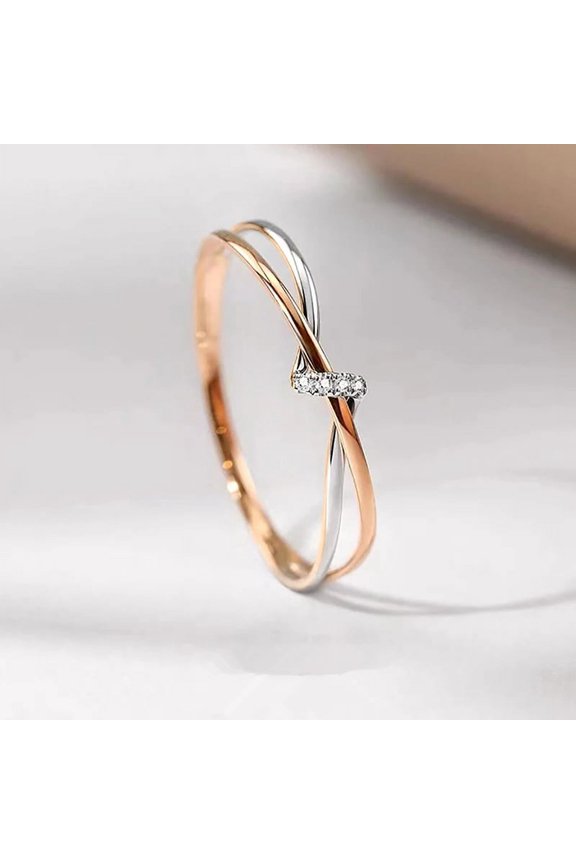 New Gorgeous Fresh Two Tone Twisty Designed Rings for Women Intersperse Bling Bling Cubic Zirconia Trendy Rings Charm Jewelry