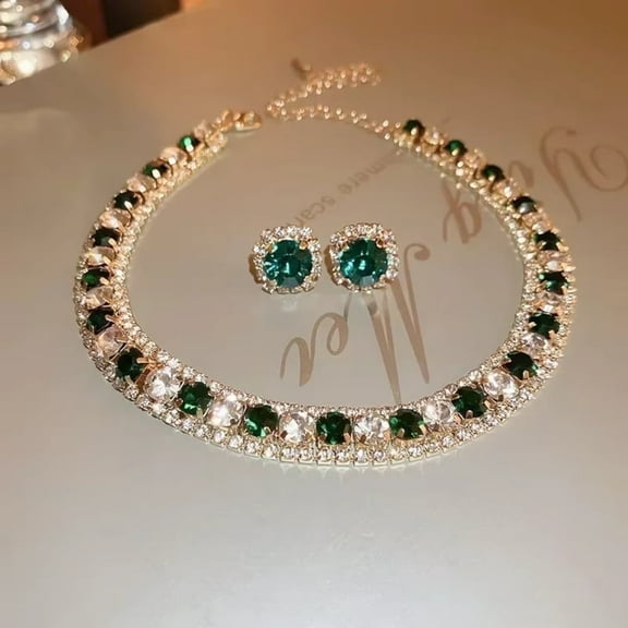 Gorgeous Women Fashion Jewelry 3pc Green Crystal Necklace and Earrings Jewelry Set