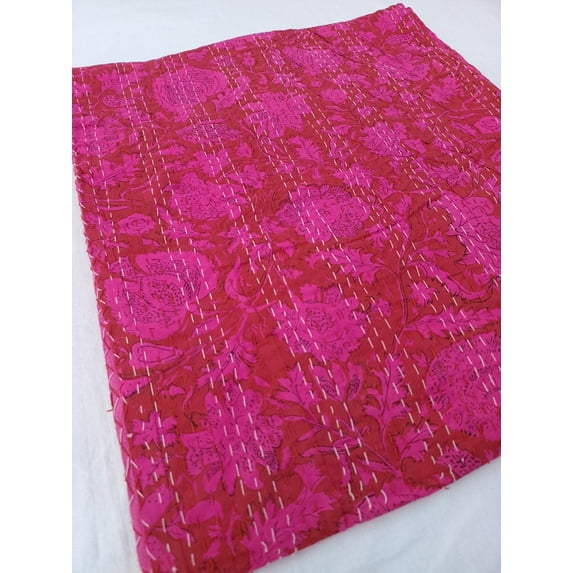 Gorgeous quilt that has the perfect vintage look! Unique Design Kantha Quilt Natural vegetable dyes colour