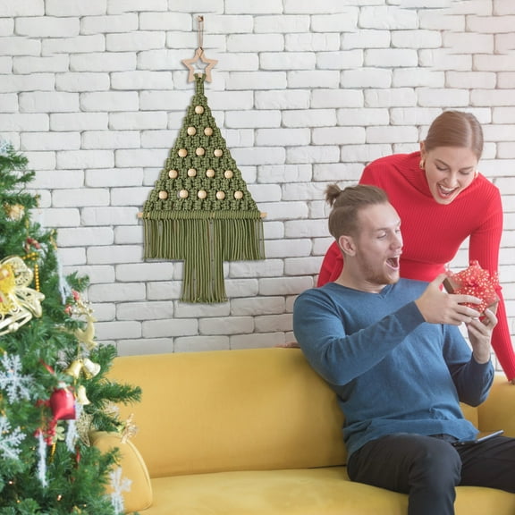 Gosuguu Beginner-Friendly Christmas Tree Macrame Wall Hanging Kit for Holiday Decor and Relaxation