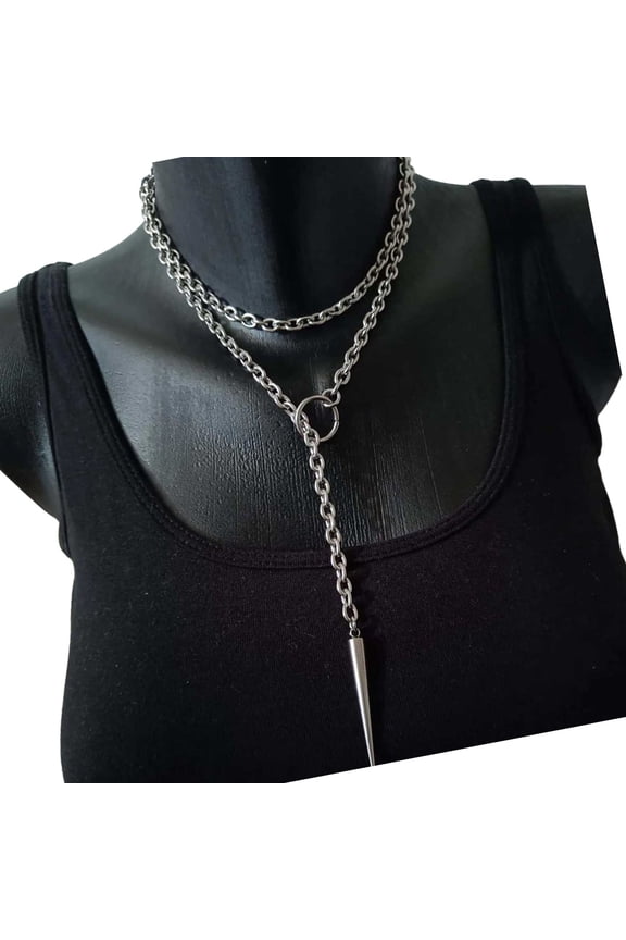 Gothic Bat Pendant Neckchain Open O Circlet Chain Necklace Dark Alloy Neck Jewellery Piece For Bold Mysterious Charm