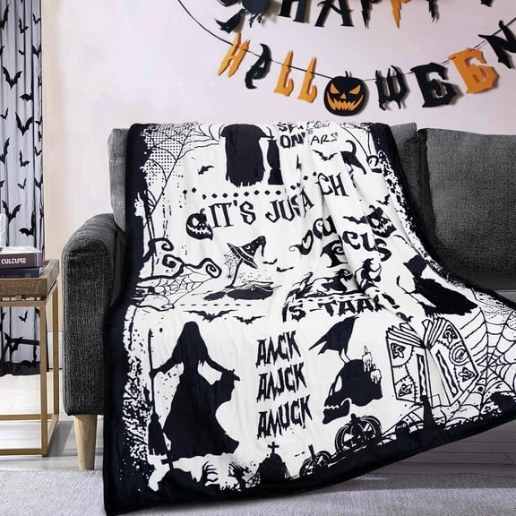 Gothic Halloween Throw Blanket - Witchy Skull & Spider Web Design Cozy Flannel Blanket for Women, Perfect Witch Gift Idea