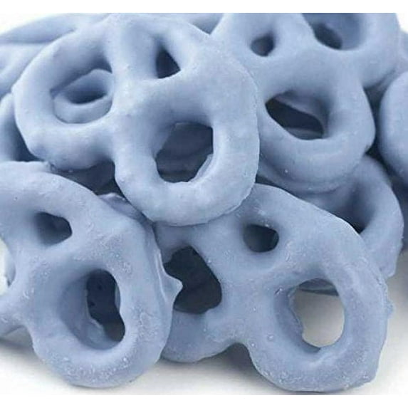 Gourmet Blueberry Yogurt Covered Pretzels by Its Delish