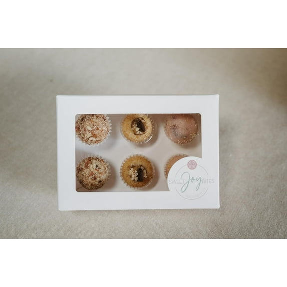 Gourmet Brigadeiro Chocolate - Gift Box - Turtle Cheesecake, Lemon Cranberry Bliss, Spice Pumpkin Fig Fusion, Creme Brulee & More (12 Counts)