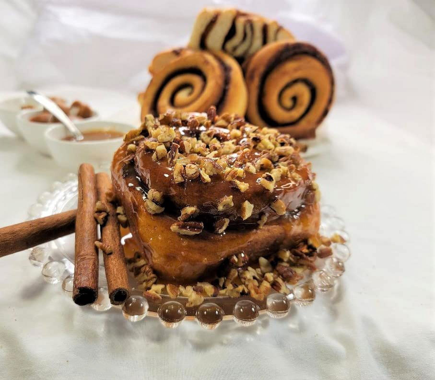 Gourmet Pecan Caramel Sticky Buns Cinnamon Rolls - Dozen (6 oz) Rolls
