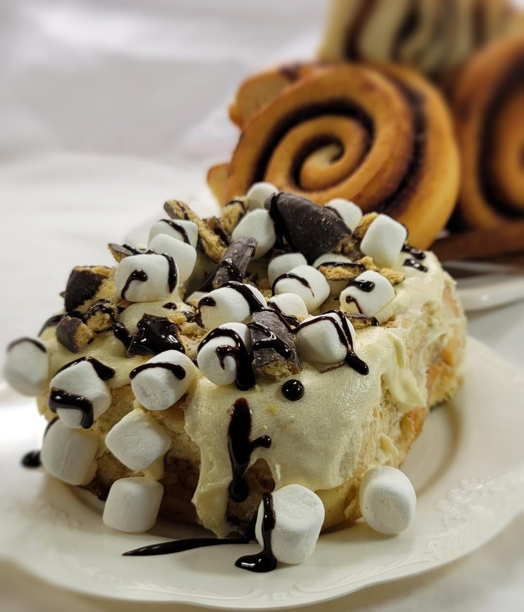 Gourmet S'mores Jumbo Cinnamon Rolls-Pack of 6