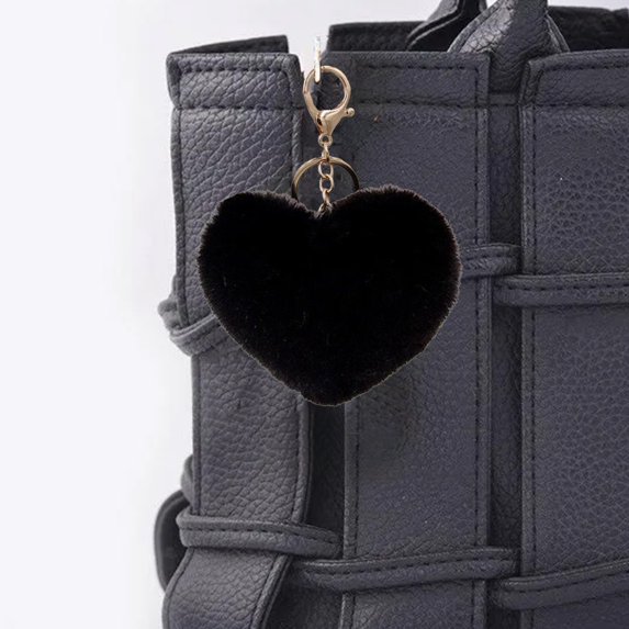 Gqtwoy Plush Heart-shaped Key Pendant, Faux Fur Keychain, Cute Bag Decoration, Portable Accessory for Backpacks and Wallets, Multi-functional Soft Keyring