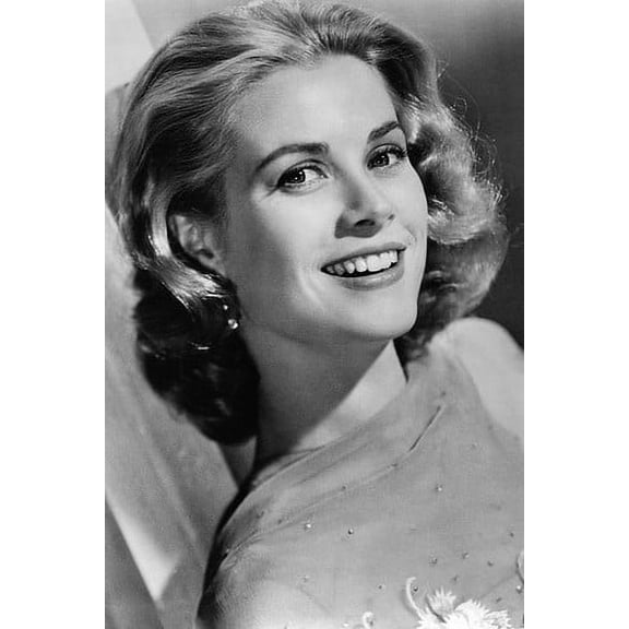 Grace Kelly Beautiful Smiling Pose 24x36 Poster