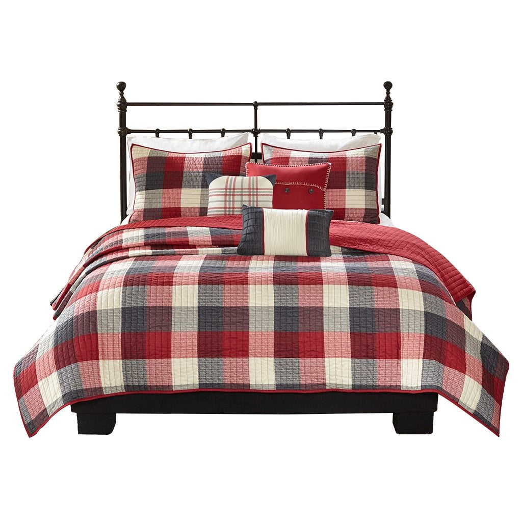 Red Full Reversible Plaid Quilt Set with Decorative Pillows