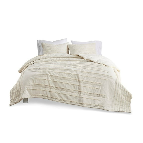Gracie Mills Sotelo Modern Chenille Trimmed Cotton Quilt Set - GRACE-13361
