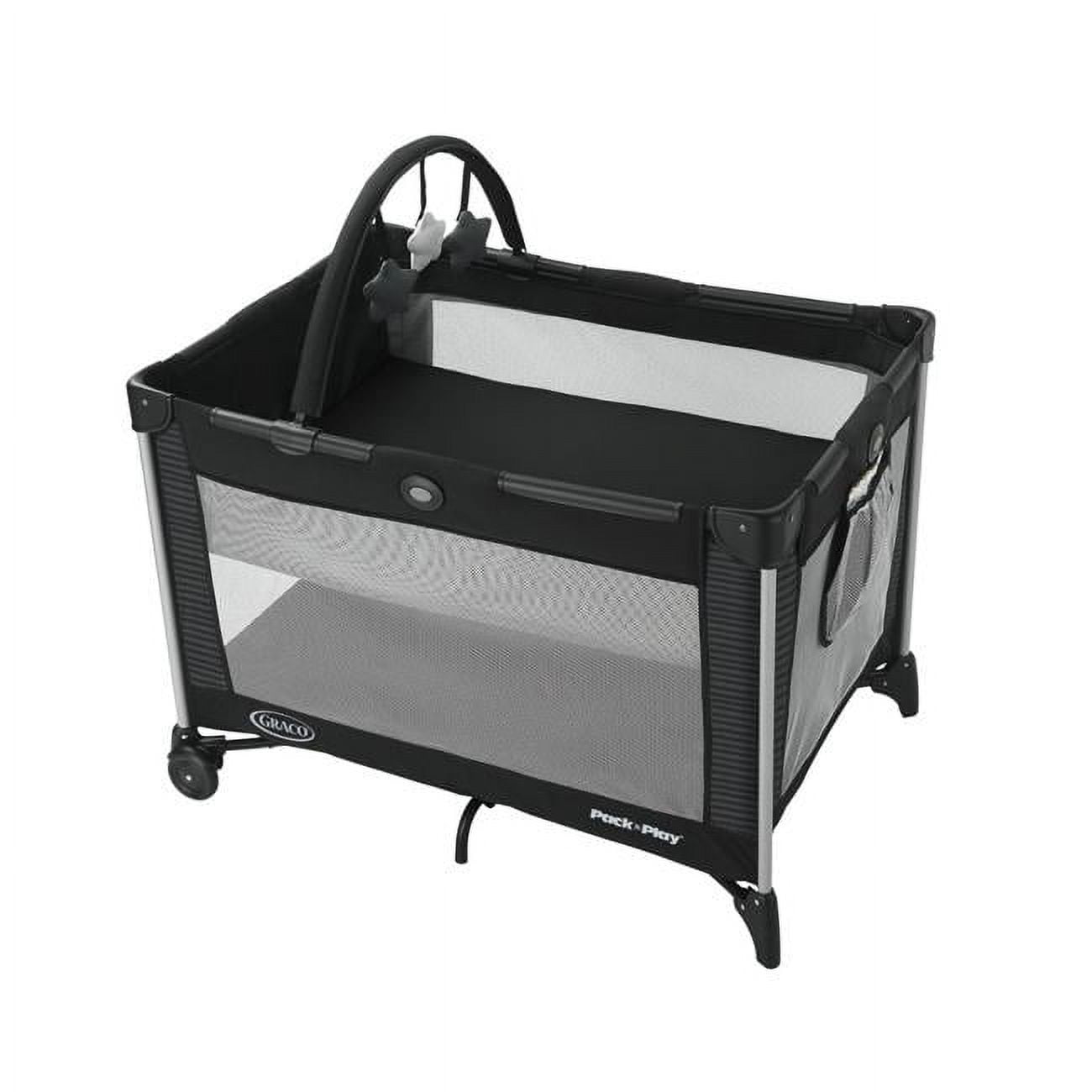 Graco Pack 'n Play On the Go Playard with Folding Kaden