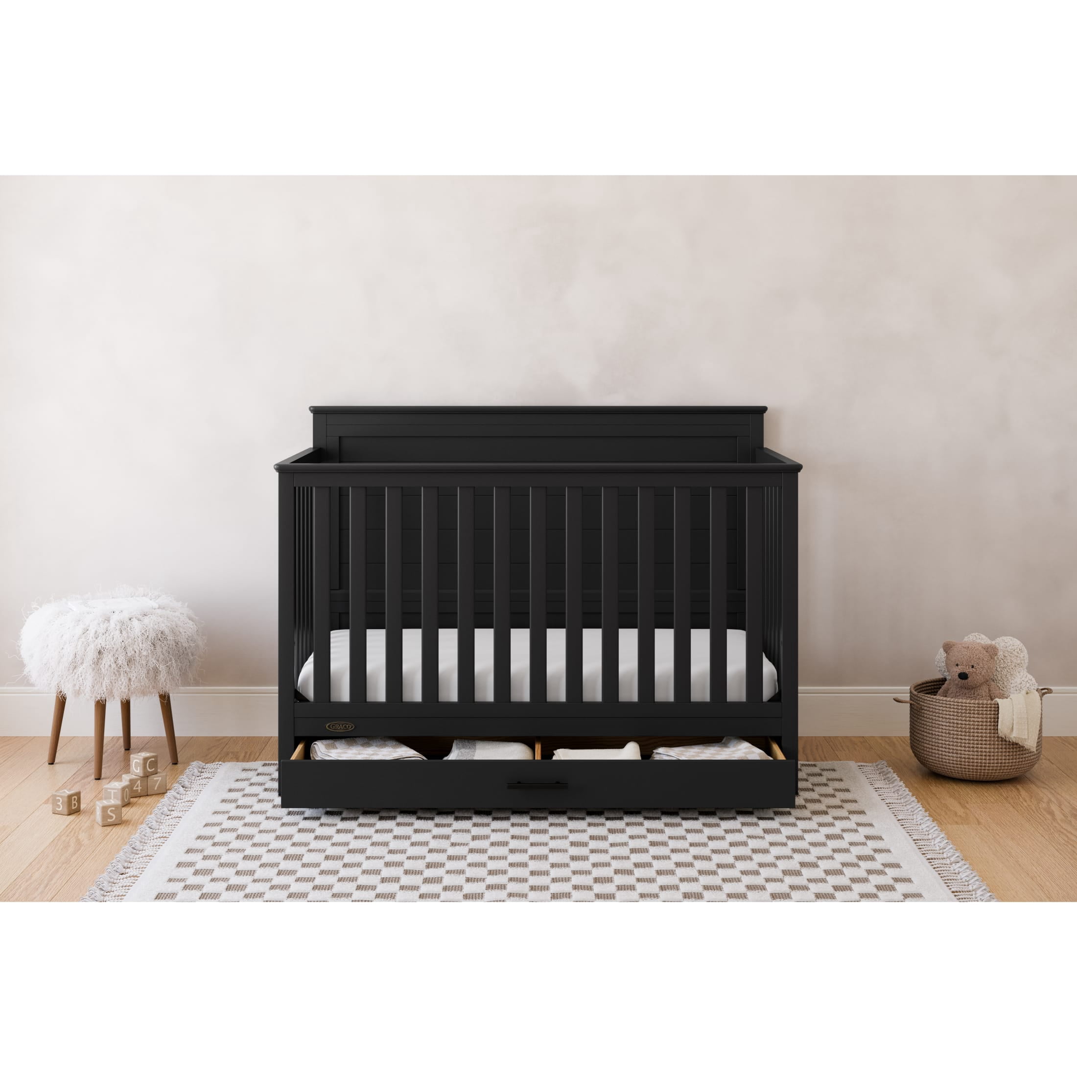 Graco Tristan Convertible Crib With Drawer - Black