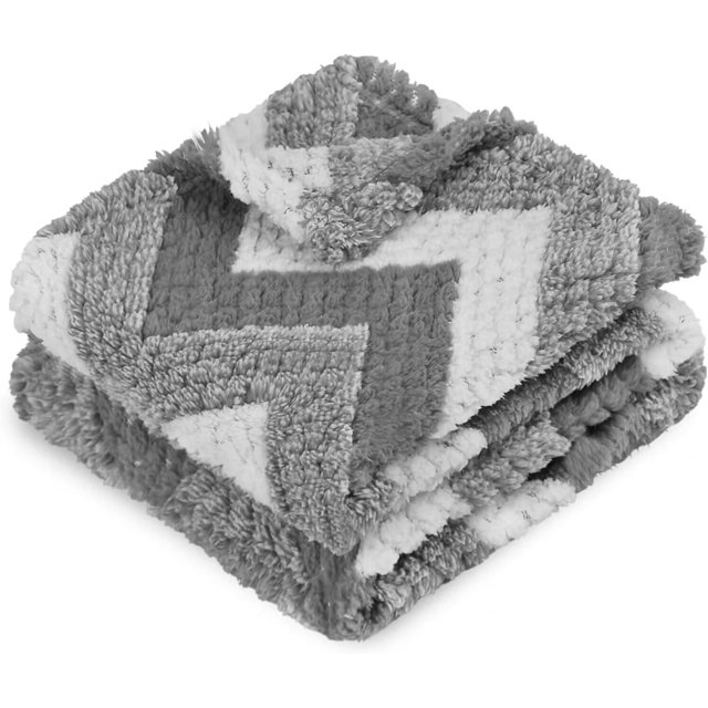 Gradient 3D Fleece Fluffy Fuzzy Baby Blanket, Fluffy Warm and