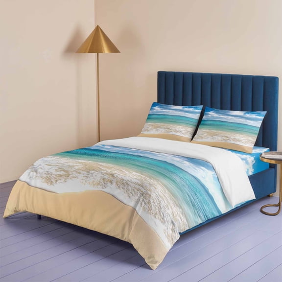 Gradient Ocean Beach Wavy Queen Size Bed Set,Seaside Blue Sky Clouds Bedding for All Seasons,4 Pcs Bed Set,1 Quiltcover (90"x90"),1 Sheet (90"x102"),2 Pillowcases (20"x30")