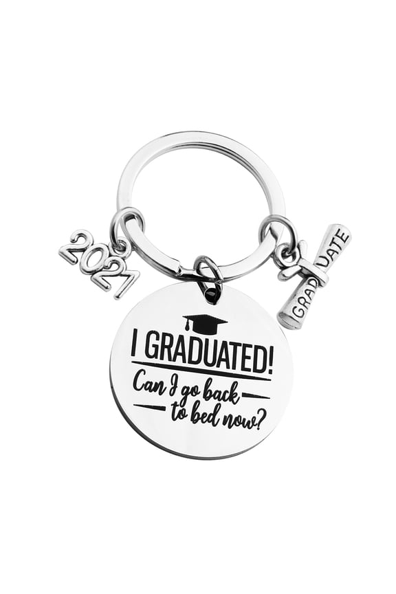 Graduation Keychain, Engraved Class of 2021 Heart Design Son Gift, Personalized Graduate Keepsake 5cm Commemorative Token, White