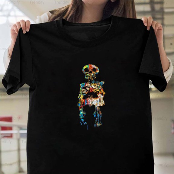 Graffiti Skeleton Funny Edgy Goth Urban Street Style H13053 T-Shirt, for Men and Women, Up to Size 5XL