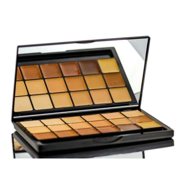 Graftobian HD Glamour Creme Foundation Warm Super Palette - 18 High Definition Warm Undertone Cream Shades