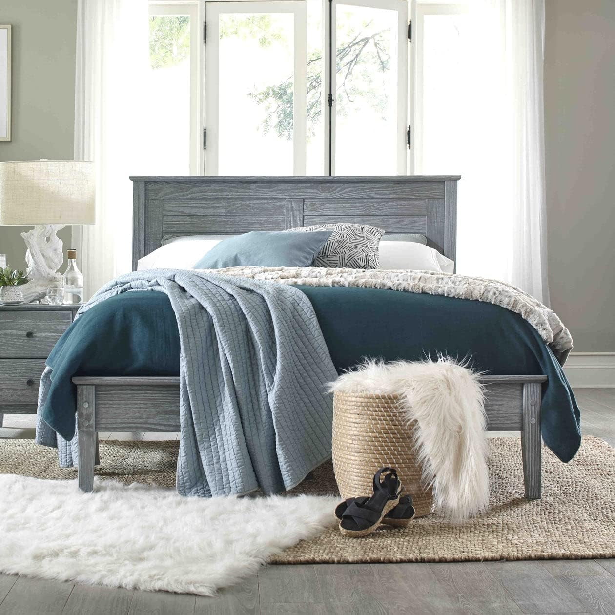 Brushed Gray Pine Wood Queen Platform Bed with Storage