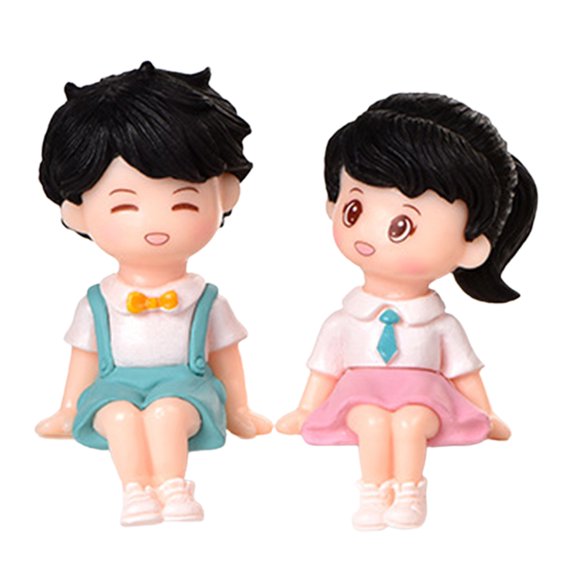 Grandest Birch 2Pcs Couple Figurine Micro Landscape Excellent Detail Plastic School Uniform Couple Ornament for Desktop Couple Fig