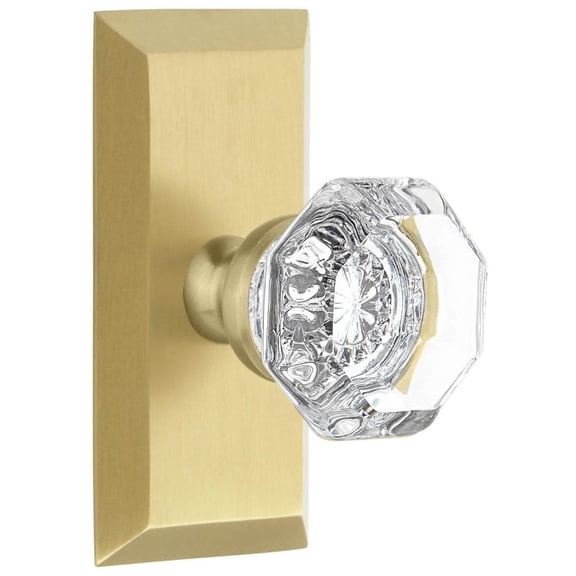 Grandeur Favchm_Sp_Prv_234_Cs Chambord Crystal Solid Brass Privacy Door Knob Set - Brass