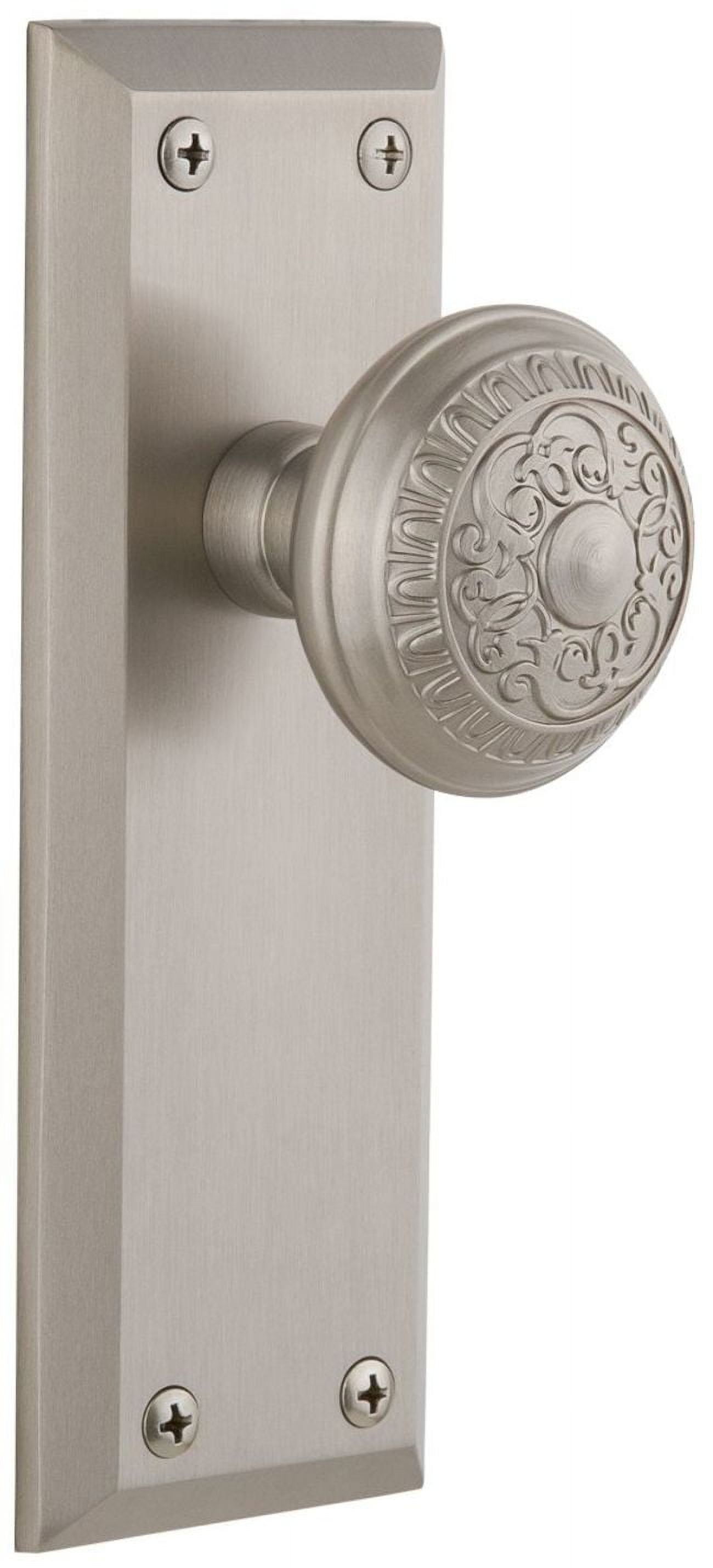 Grandeur Windsor Door Knob with Fifth Avenue Plate