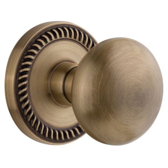 Grandeur 814682 Newport Solid Brass Rose Privacy Door Knob Set - Brass