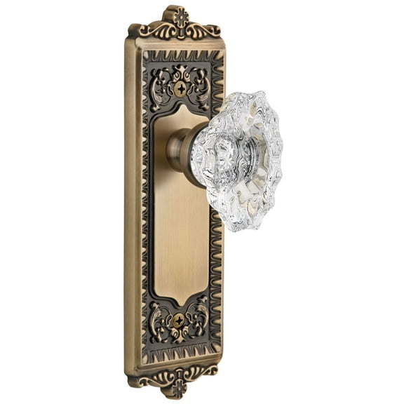 Grandeur 815012 Windsor Solid Brass Rose Privacy Door Knob Set - Brass