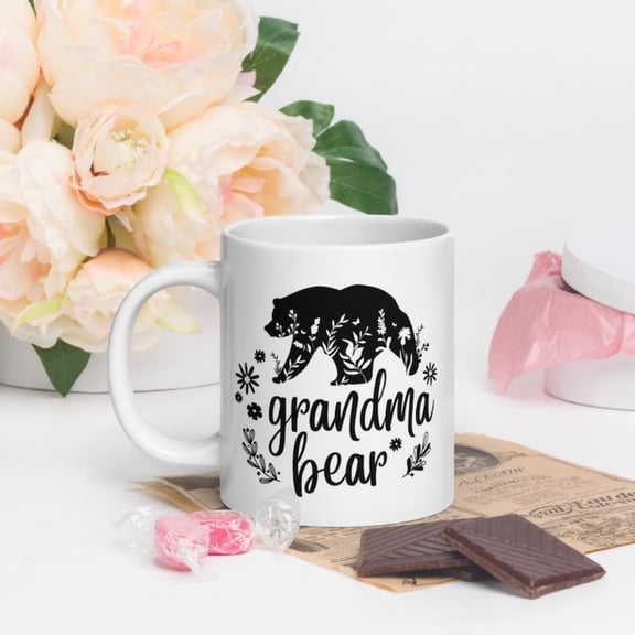 Grandma Bear Mug - Floral Bear Coffee Cup, Gift New Grandma, Rustic Wild Design, Mother's Day Gift.