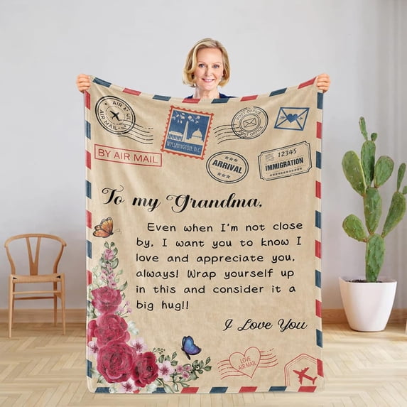Grandma Blanket, Grandma Gifts from Grandkids, Birthday Gifts for Grandma from Grandson Granddaughter, for Great Grandma, Grandma Soft Bed Flannel Letter Throw Blanket 50" X 60"