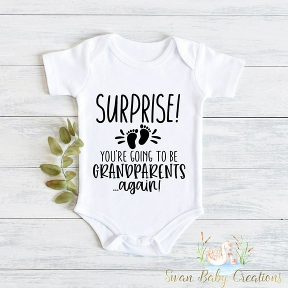 Grandparents Pregnancy Reveal, Second Pregnancy Announcement, Ready Or Not Here Comes Another One Baby Reveal To Parents, Due Date Cute Baby Onesie, BABY BODYSUIT LAT 4424