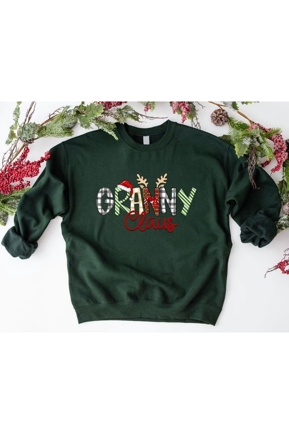 Granny Claus Sweatshirt, Winter Gigi Claus Crewneck, Nana, Shirt, Family Claus Tee Sweatshirt All Size S-5XL