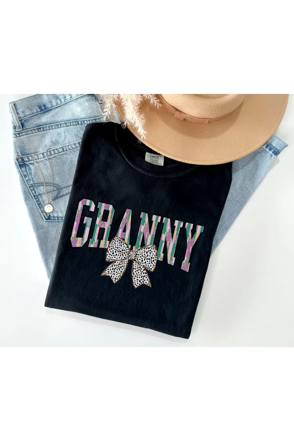 Granny Shirt, Granny Tee For Granny For New Grandmother, Pregnancy Announcement Grandma, Mothers Day Gift, Granny Gift