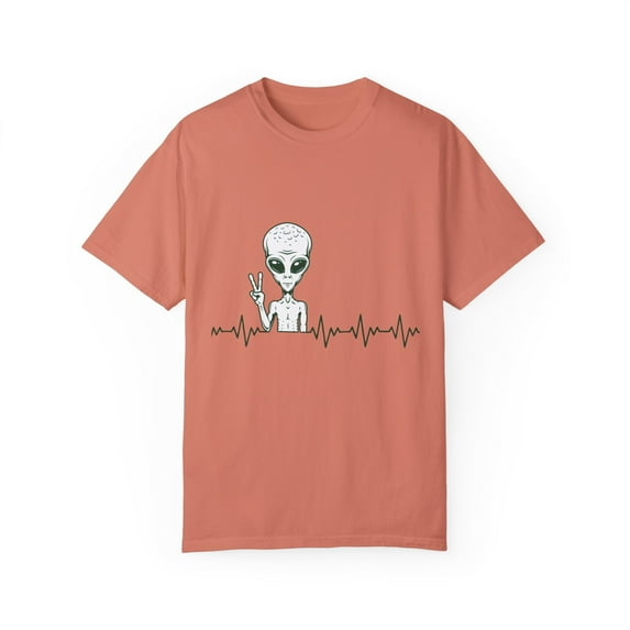 Graphic Heartbeat UFO Fan OVNI Extraterrestrial Women Men Novelty UFO Husband Heartbeats Dad Mom OVNI Cute Unisex Garment-Dyed T-shirt