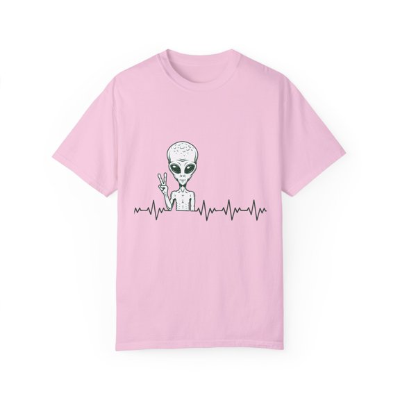 Graphic Heartbeat UFO Fan OVNI Extraterrestrial Women Men Novelty UFO Husband Heartbeats Dad Mom OVNI Cute Unisex Garment-Dyed T-shirt