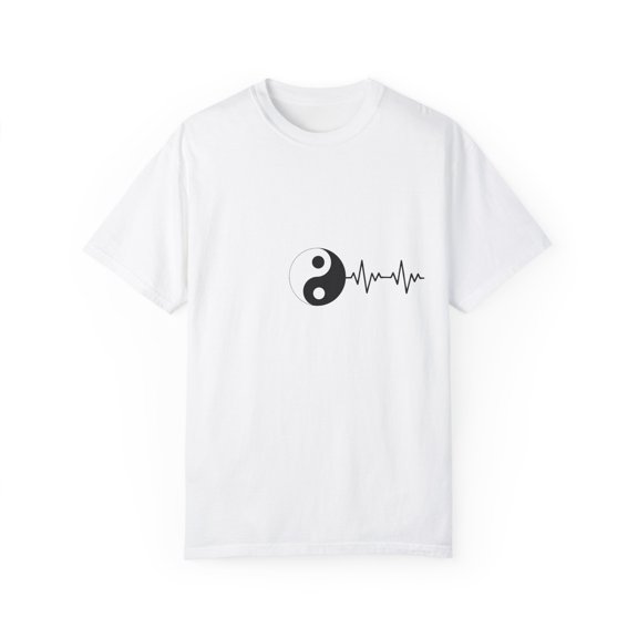 Graphic Heartbeat Yin Yang Symbol Fan Lover Women Men Kids Novelty Wife Heartbeats Yin Yang Dad Mom Gag Unisex Garment-Dyed T-shirt
