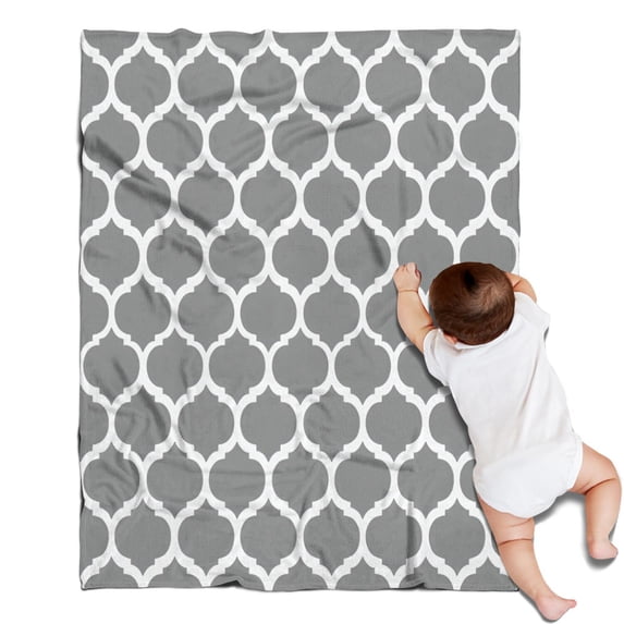 Gray Geometric Quatrefoil Pattern Blanket,Comfortable Soft Flannel Throw Blanket,All Season,Warm Lightweight Blankets for Sofa Bed Couch Living Room Chair,30"x40"