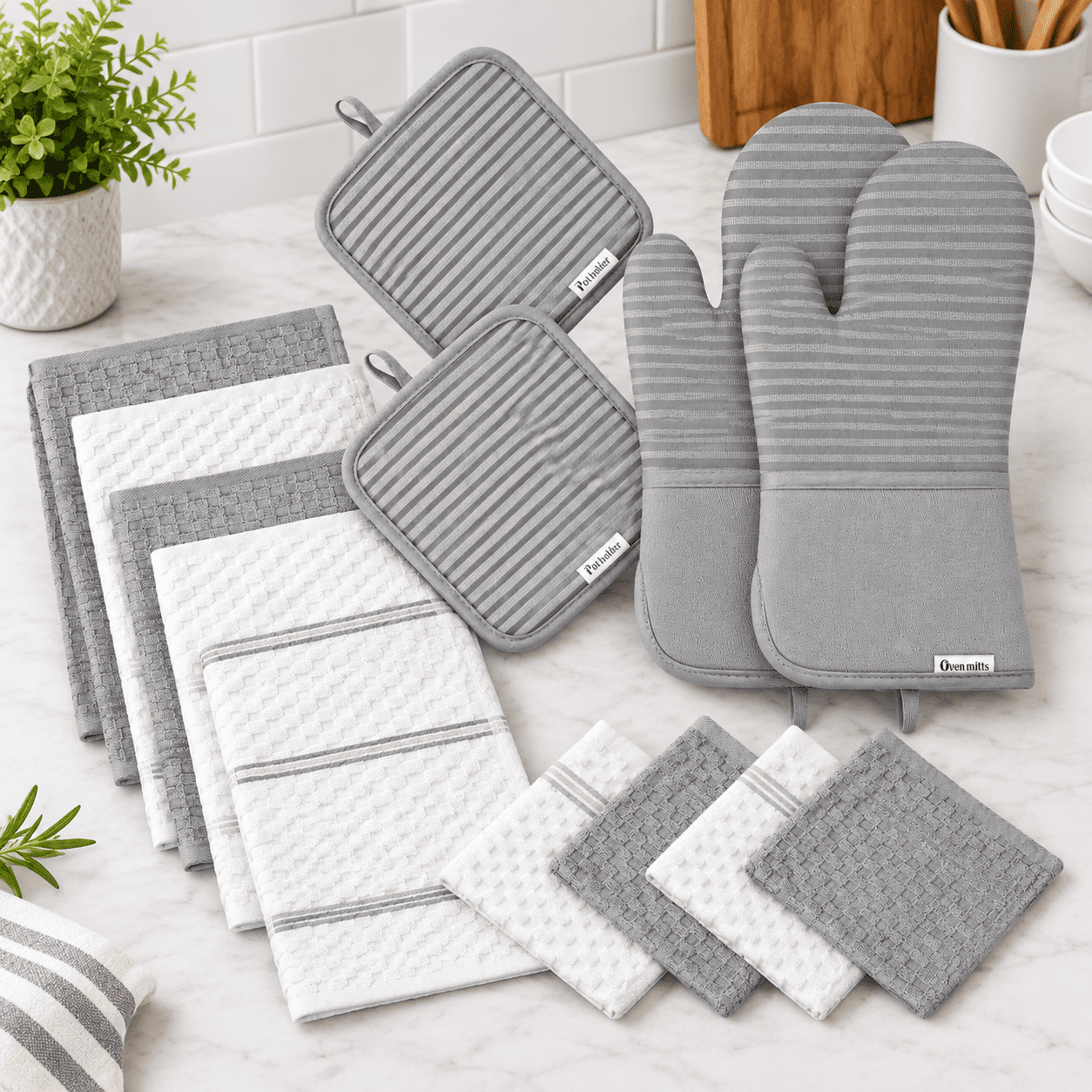 Gray Kitchen Linen Set with Oven Mitts, Pot Holders, Towels, and ...