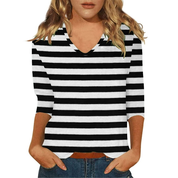 Gray Women's Short Sleeve T-shirt, Tops For Womens Casual Summer Tops Three Quarter Sleeve Round Neck Tee T Shirt Loose Side Split Tunic Blouse,Women's Short sleeve T-shirt L