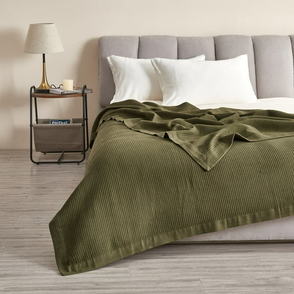 Great Bay Home 100% Cotton Soft All-Season Waffle Weave Knit Blanket (Full / Queen, Olive Green)