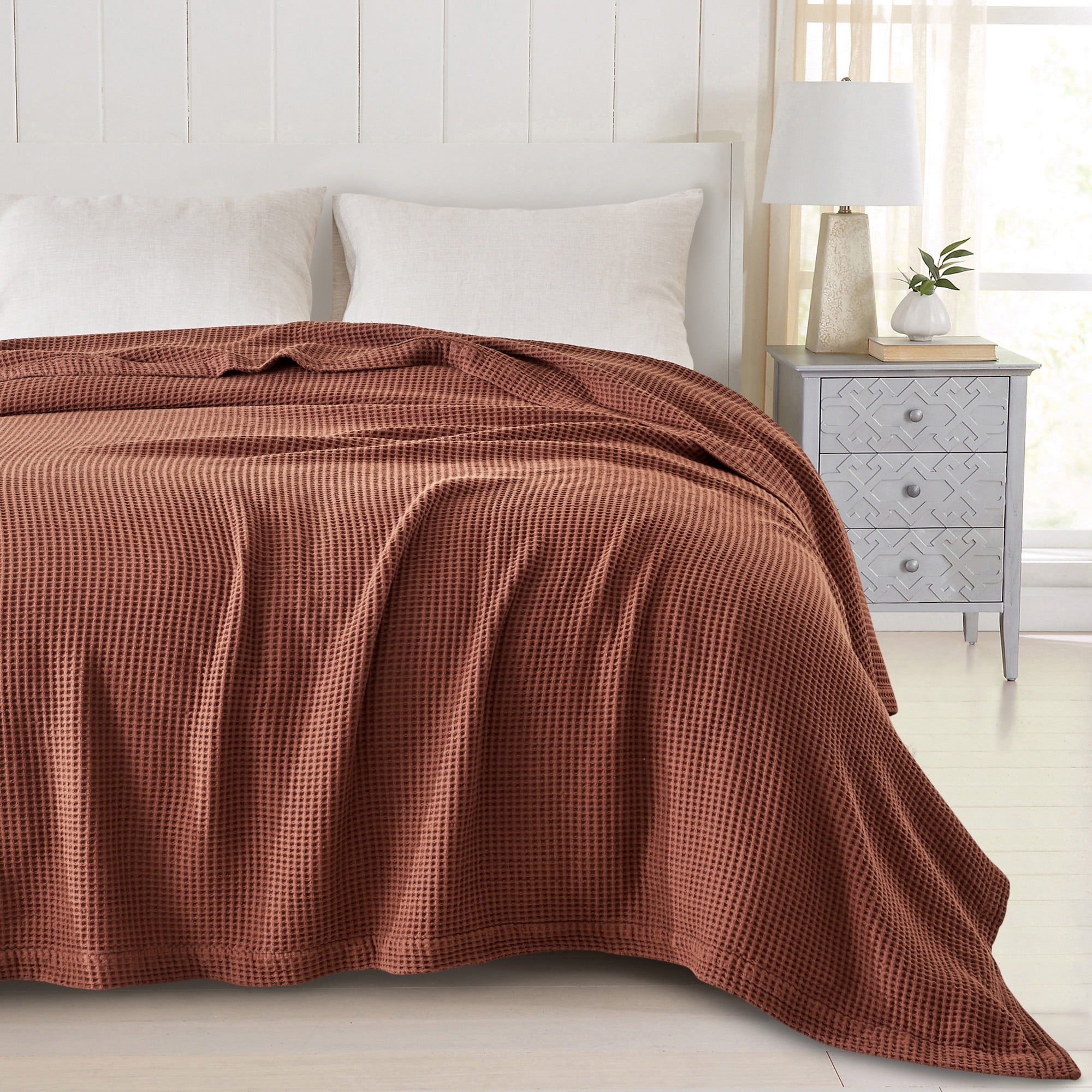 FRESHFOLDS Beige 100% Cotton Twin Lightweight Waffle Weave Blanket, Brown