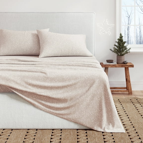 Great Bay Home 3-Piece 100% Turkish Cotton Flannel Sheet Set, Twin, Frosty Petals