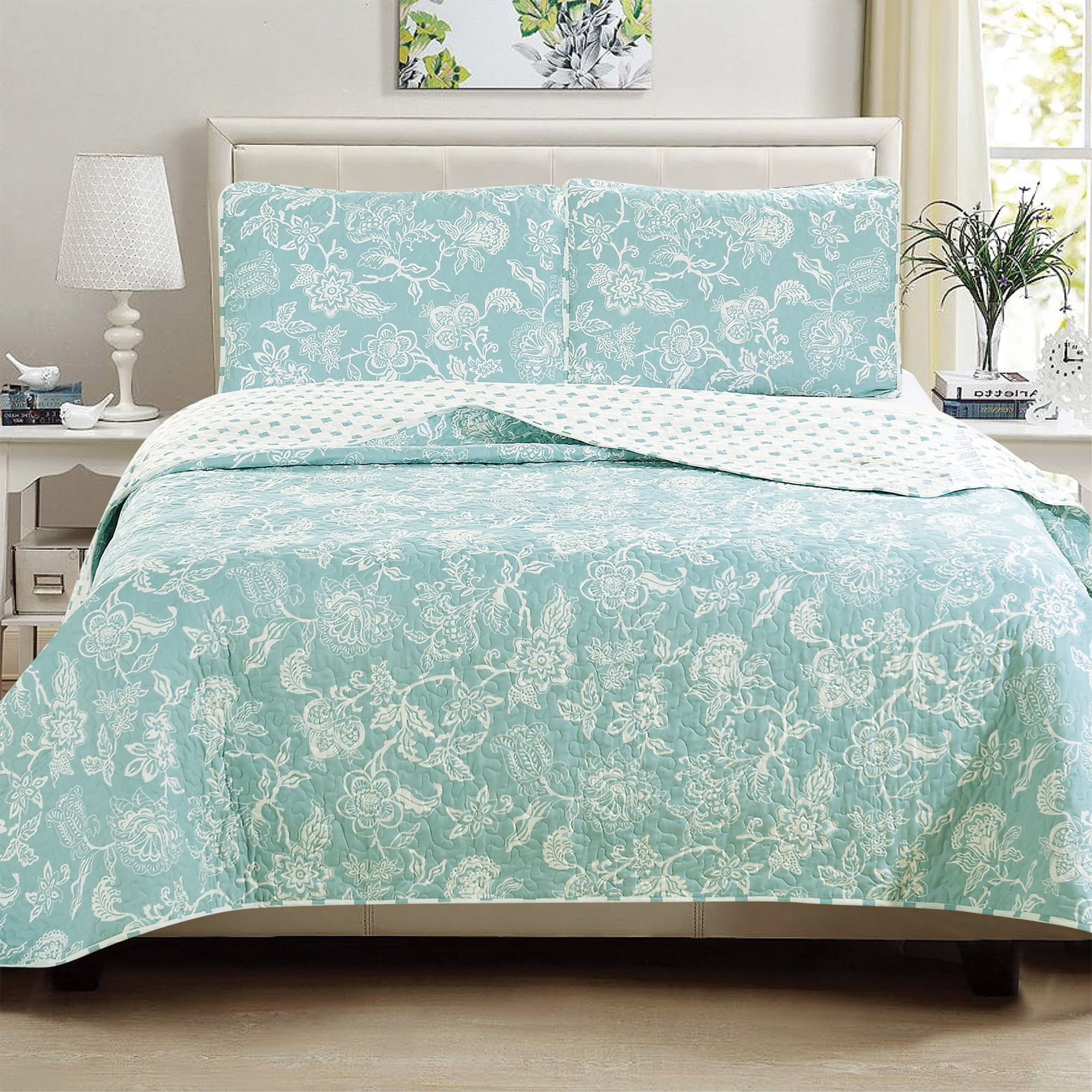 Emma Blue Floral Reversible Microfiber Twin Quilt Set