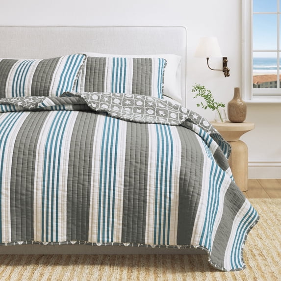 Coastal Quilt Set - Lightweight, Soft, All-Season - 2-Piece Reversible Stripe Bedding Set (Twin / Twin XL, Coastal Stripe)