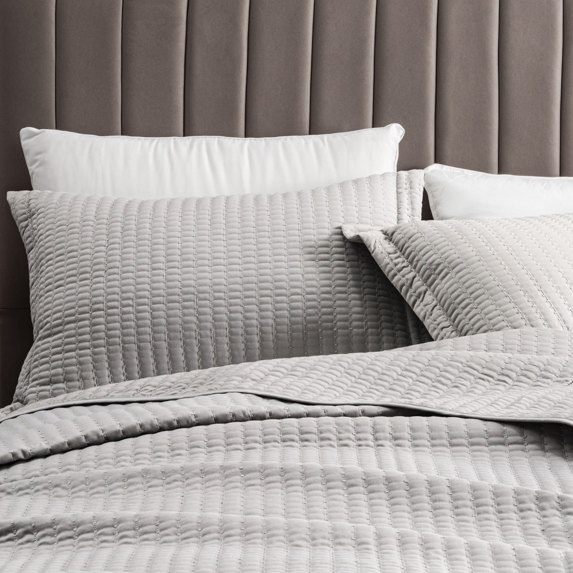 Light Gray Full/Queen Microfiber Channel Stitch Quilt Set with Shams